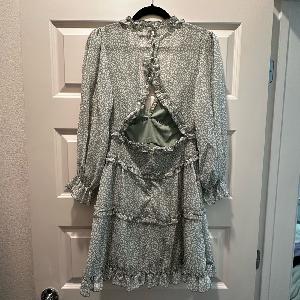 Long Sleeve Dress Deep V Neck Ruffle Layer Swing Mini Dresses Open Back - Picture 5 of 14
